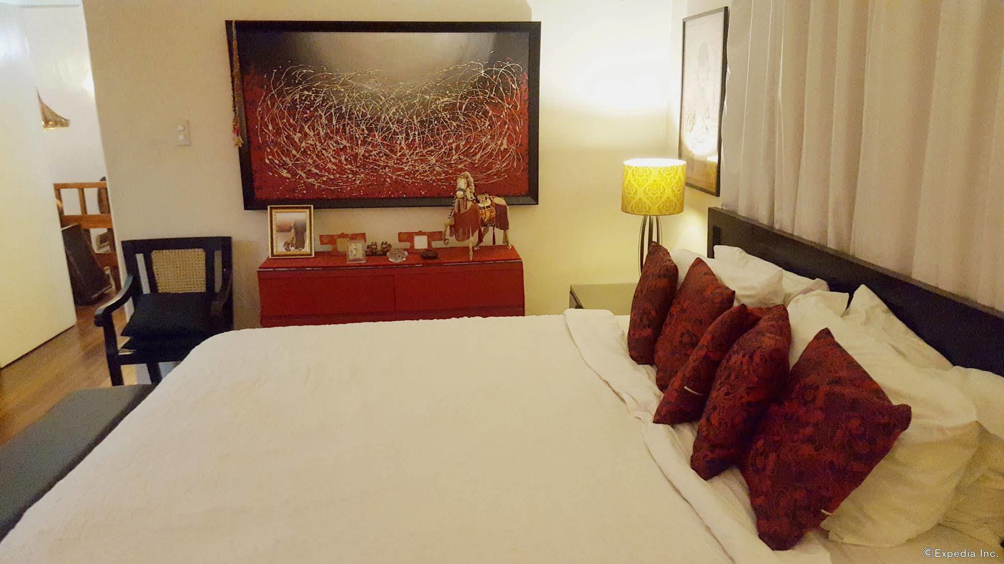 Casa Amapola Manila Bed & Breakfast Taguig Exterior photo